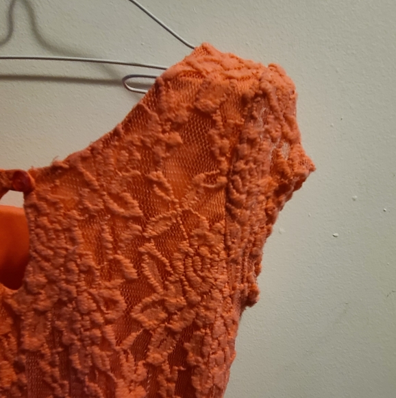 📻4/$15 Sz8 Paper Doll romper - Picture 6 of 10